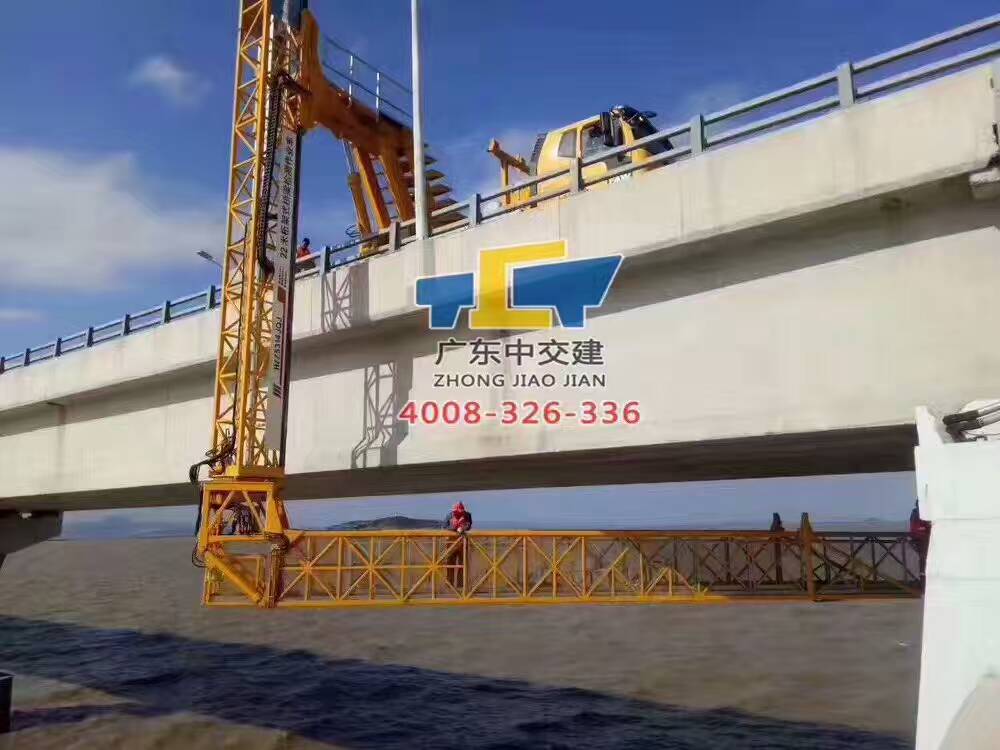 桥检车25.jpg