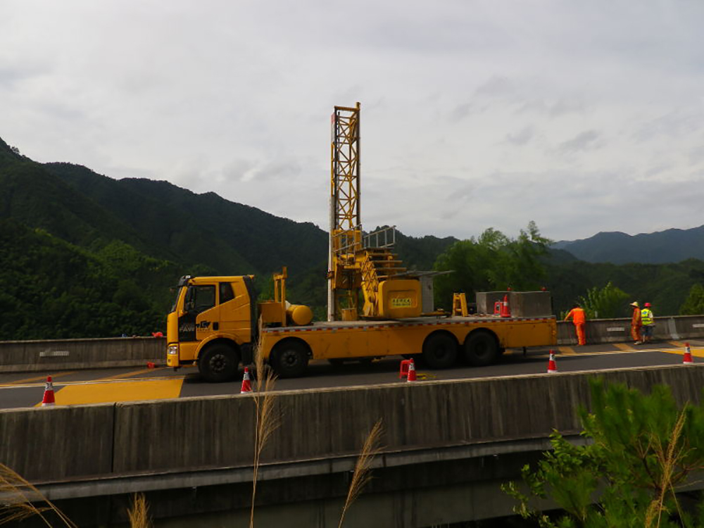 桁架式桥检车 桁架式桥检车